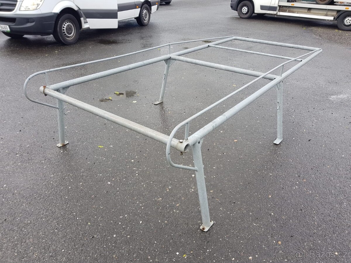 Toyota Hilux, Prodám speciální zahrádku, rampu