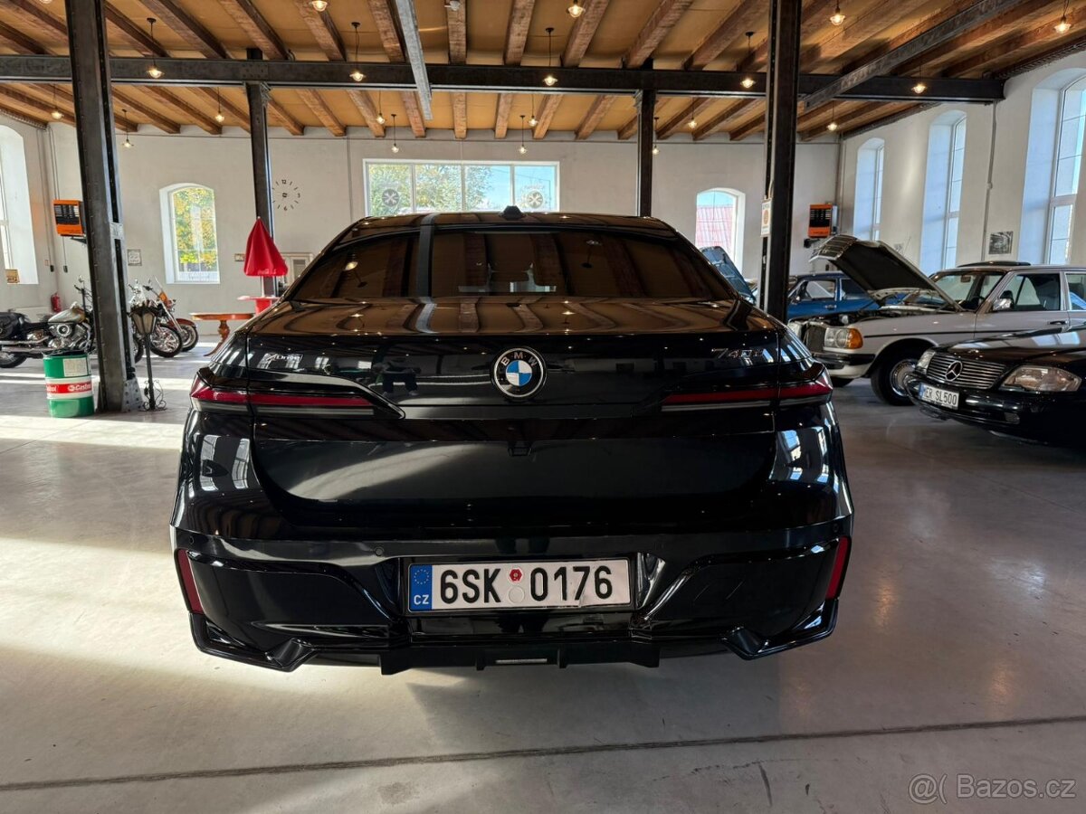 BMW 740D XDRIVEMpaketB&W - 5
