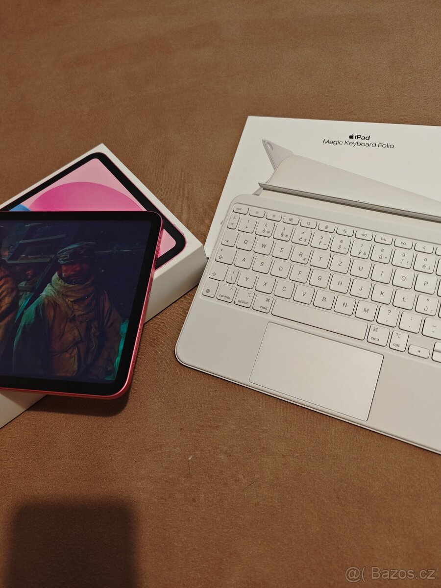 Apple iPad 10.9(2022) pink 64 GB a iPad Magic Keyboard Folio - 5