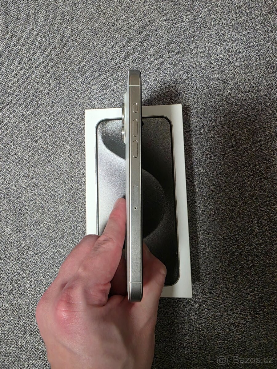 iPhone 15 Pro Max 1TB - 5