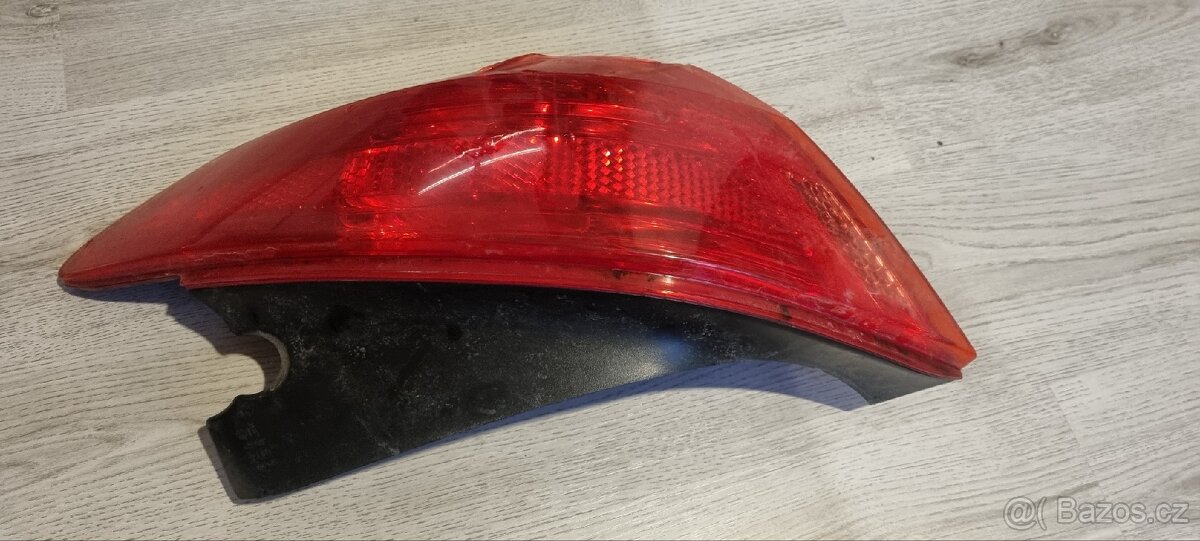 Zadní světla Peugeot 308 - 5