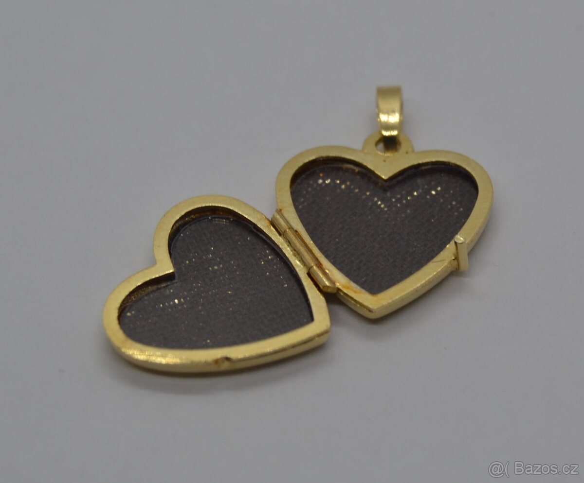 Zlatý přívěsek - 5