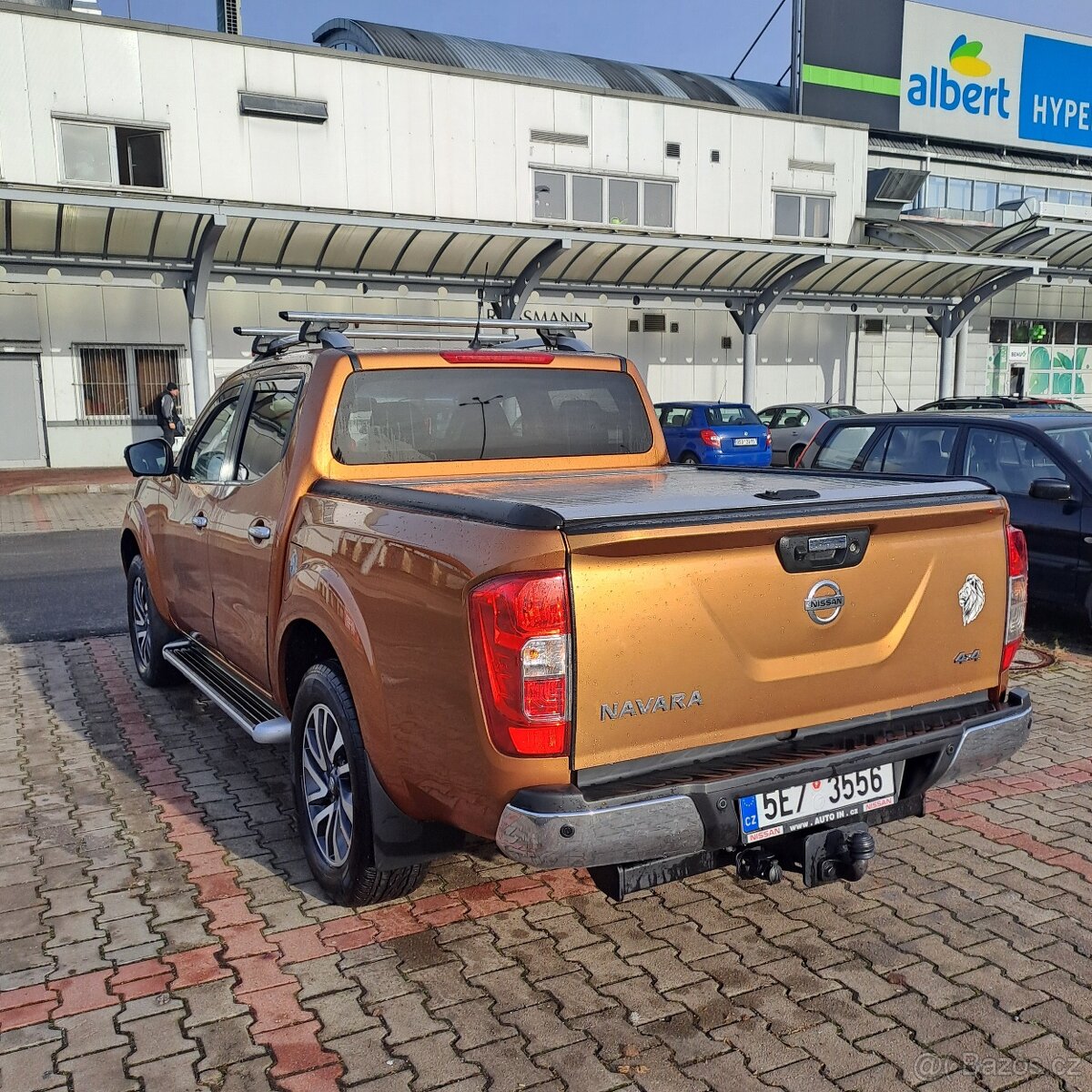 PRODÁM NISSAN NAVARA - 5