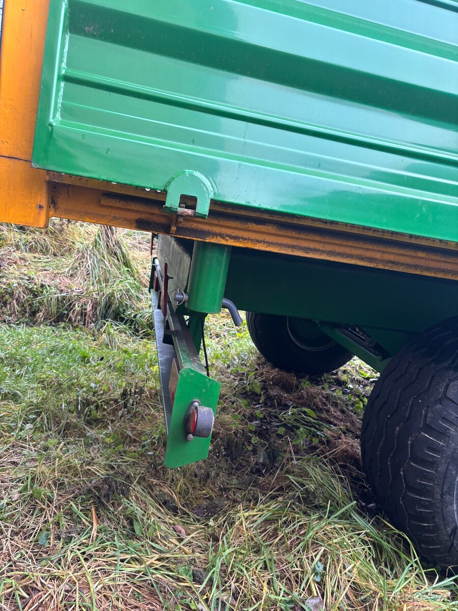 Návěs 5t, třístranný sklápěč, vlečka 5t - 5