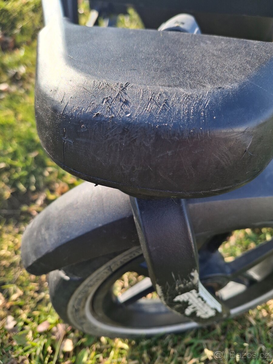 Thule UG2 - 5