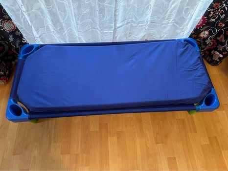 Dětské lůžko, lehátko s matrací 133 cm - 5