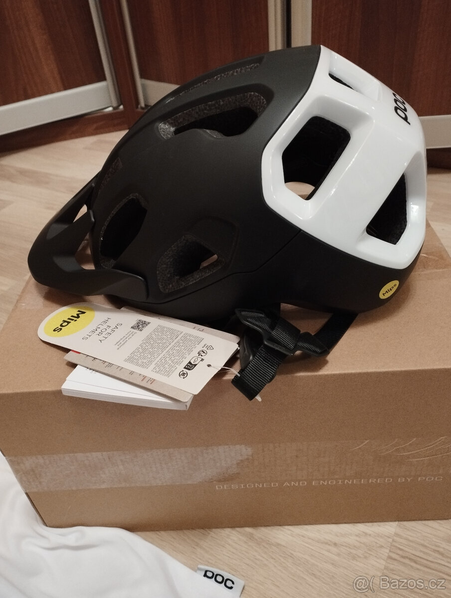 Nová helma POC Cularis MIPS M black/white - 5