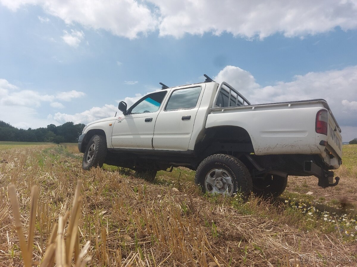 Toyota Hilux 2.5 D4D, 75 kw, KDN 165, 290 tis.km