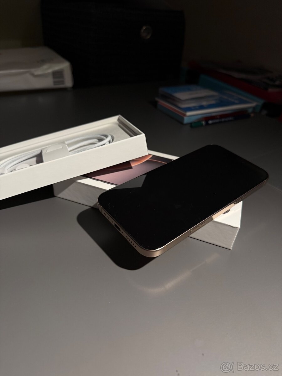 iPhone 16 Pro Max - 256GB - Desert Titanium - 5