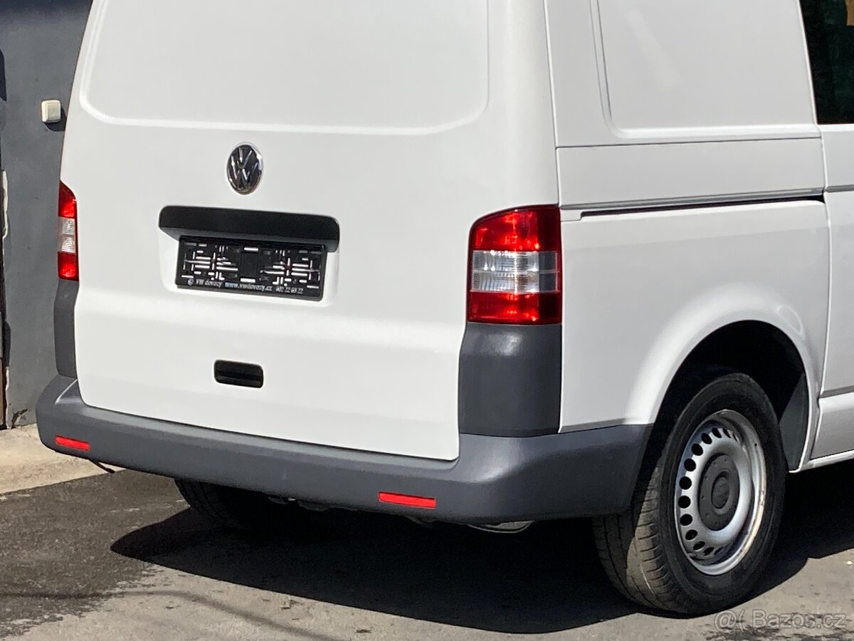 VOLKSWAGEN TRANSPORTER T5 2,0 TDi 4MOTION - 5
