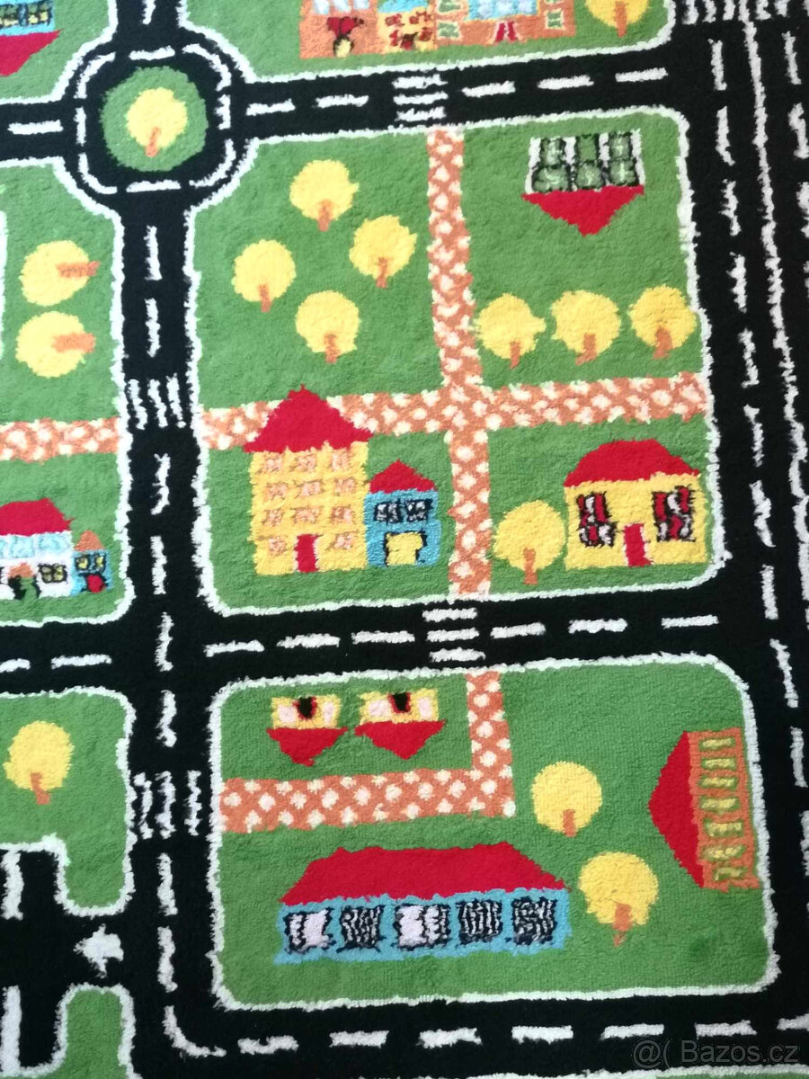 DĚTSKÝ KRÁSNÝ KOBEREC MĚSTO A SILNICE - 5