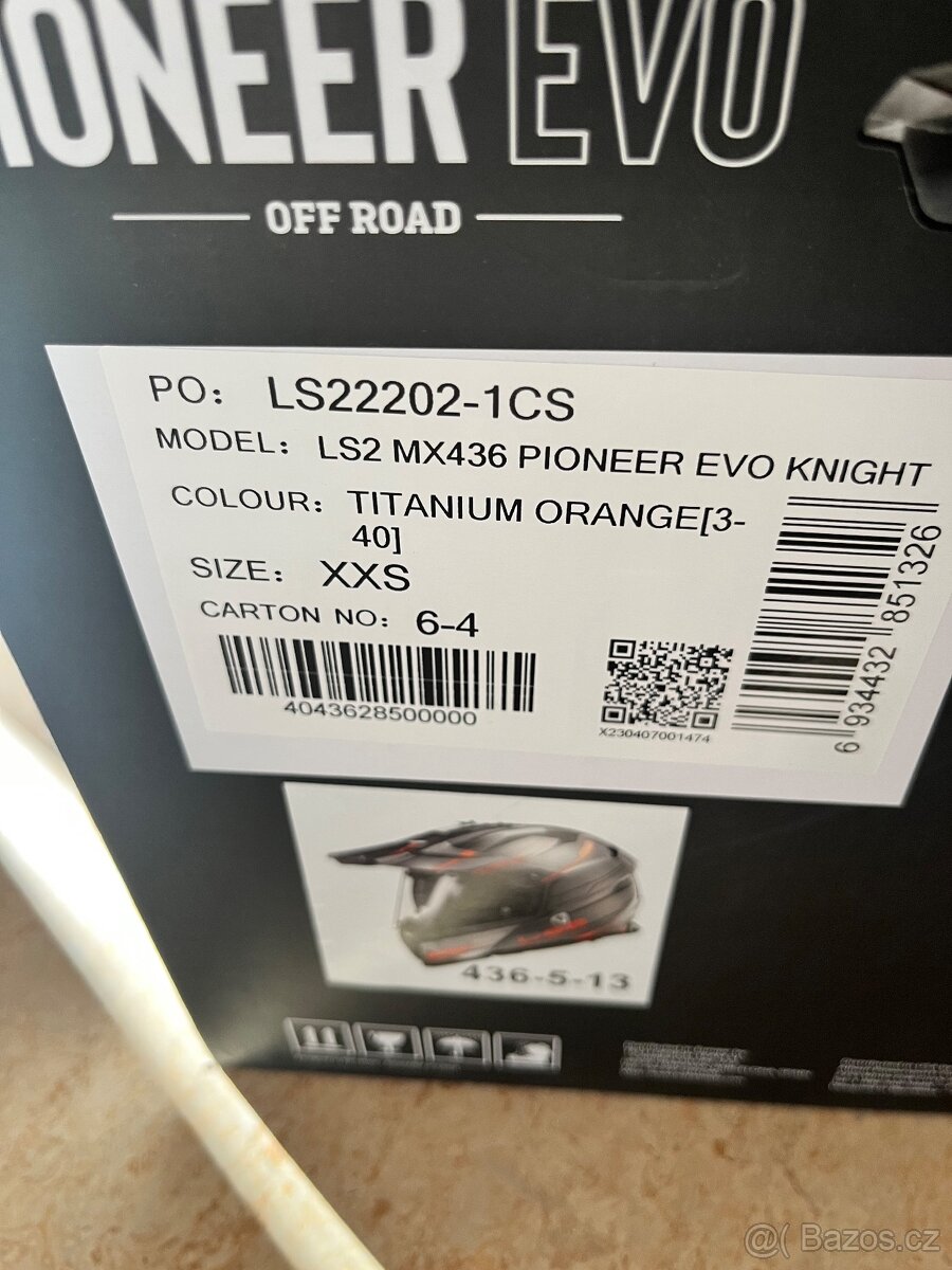 Enduro přilba LS2 - 5