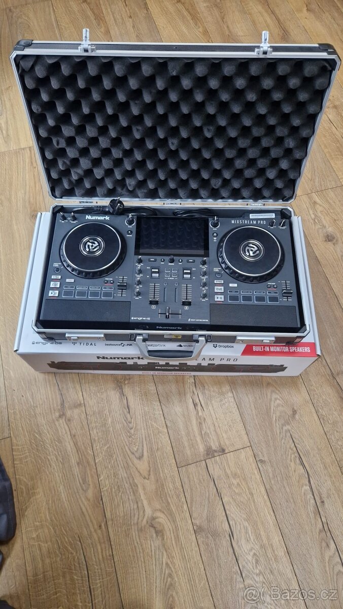 DJ konzole Numark Mixstream PRO - 5