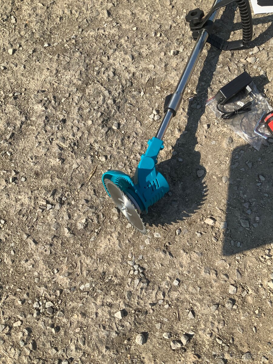 AKU křovinořez - 5