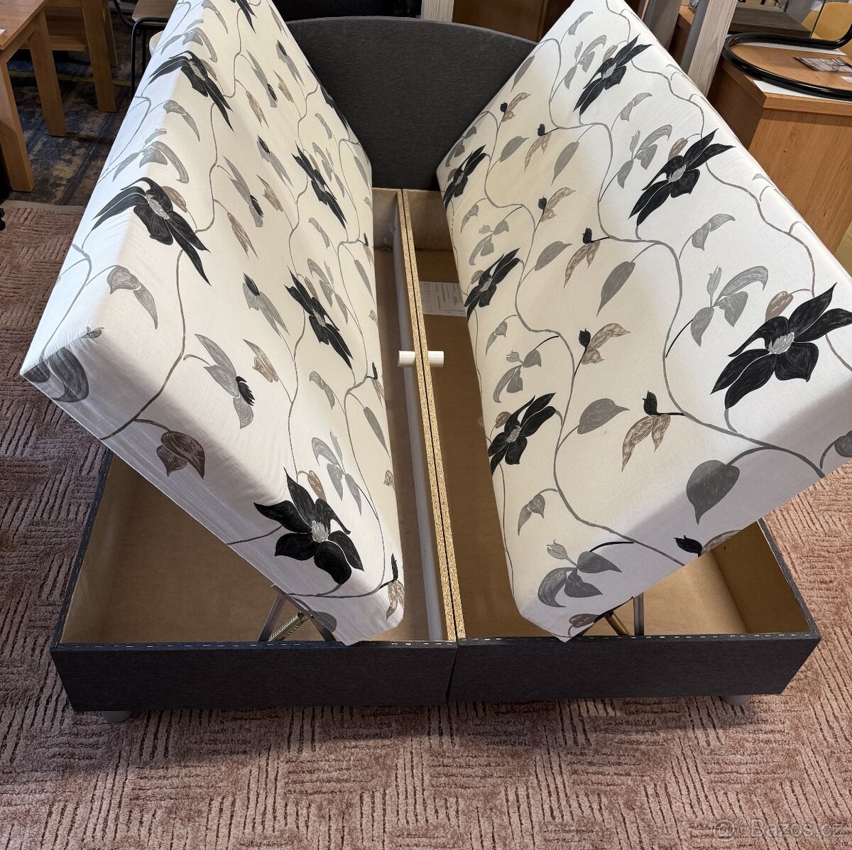 Dvoulůžko s čelem - 5