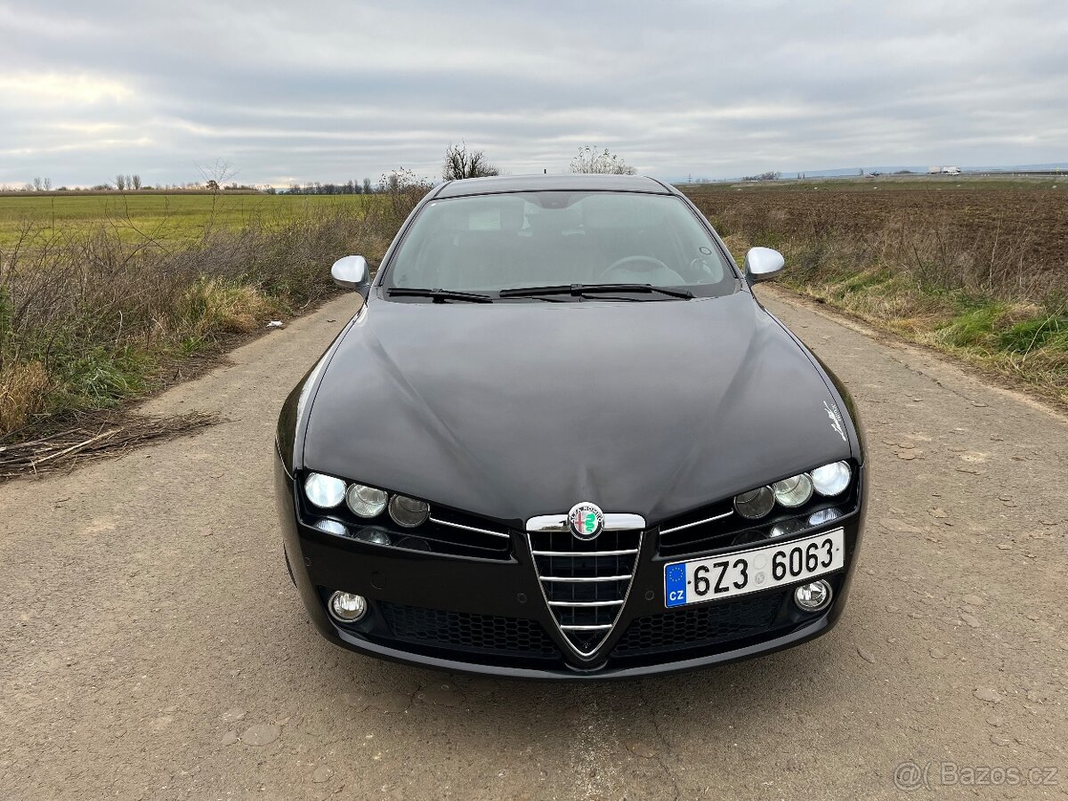 Prodám nebo vyměním Alfa Romeo 159 sw Ti 2,0jtdm - 5