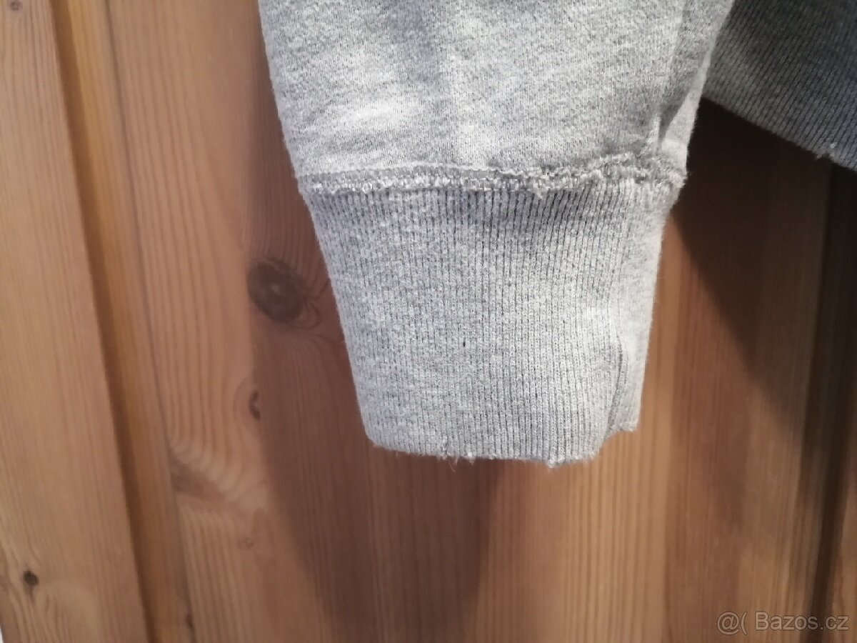 Hollister pánská mikina - velikost M šedá - 5