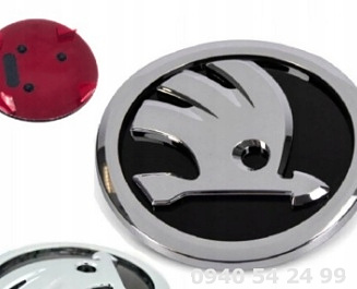 Znak, logo kapoty / kufra - 5