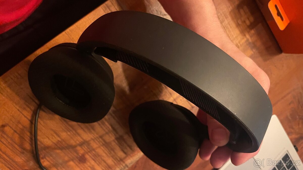 herní sluchátka SteelSeries Arctis Nova 3 - 5