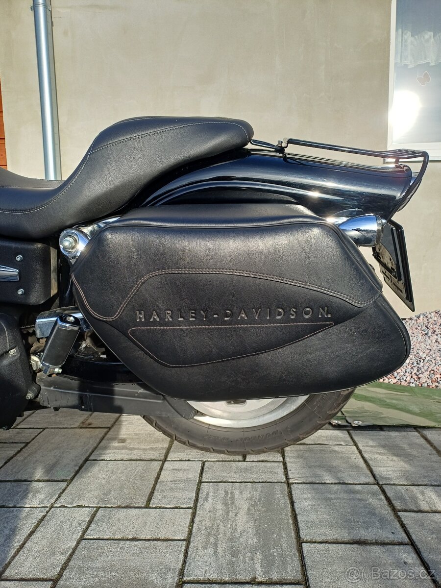 Harley Davidson DYNA FAT BOB - 5