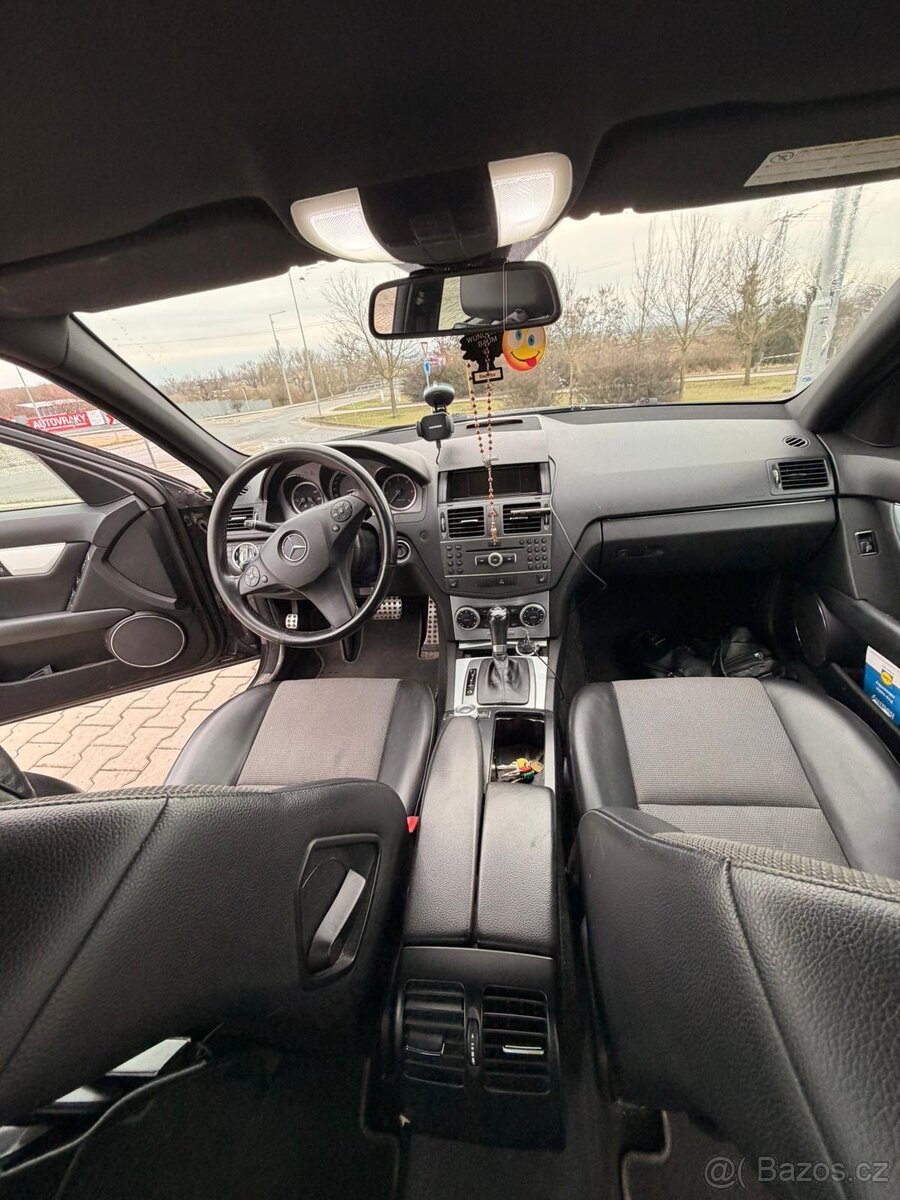 Mercedes benz w204 amg - 5