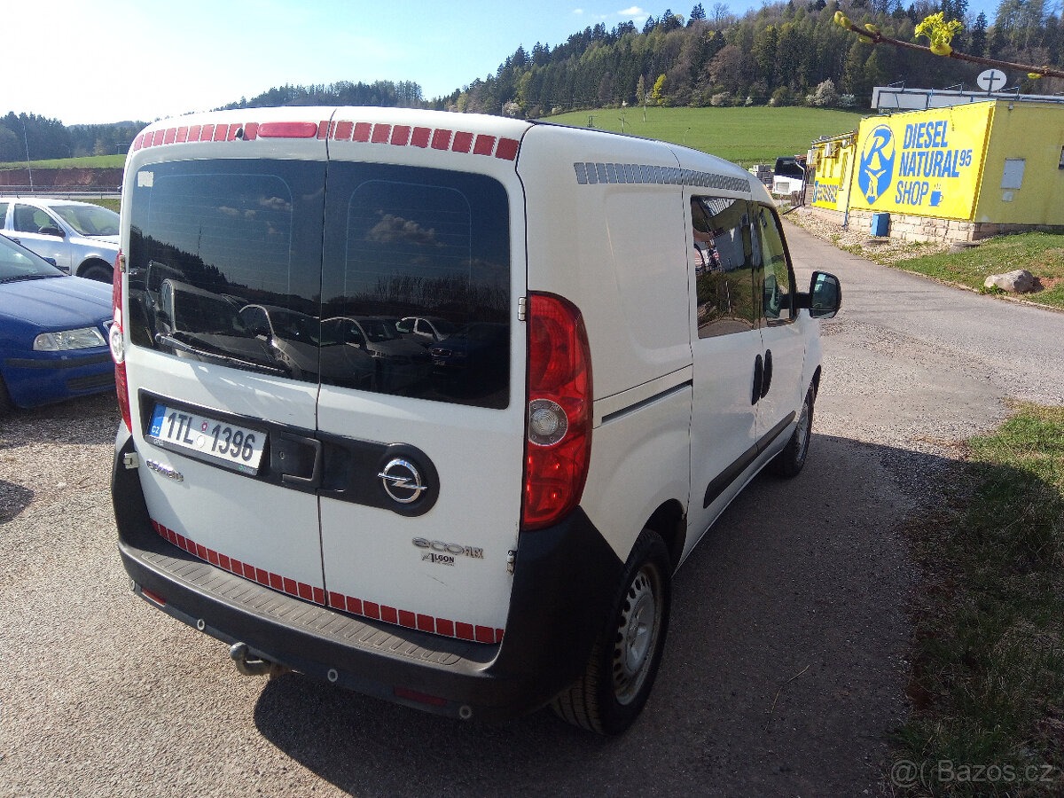 Combo Van - 1,6 D - pojízdná dílna - 5