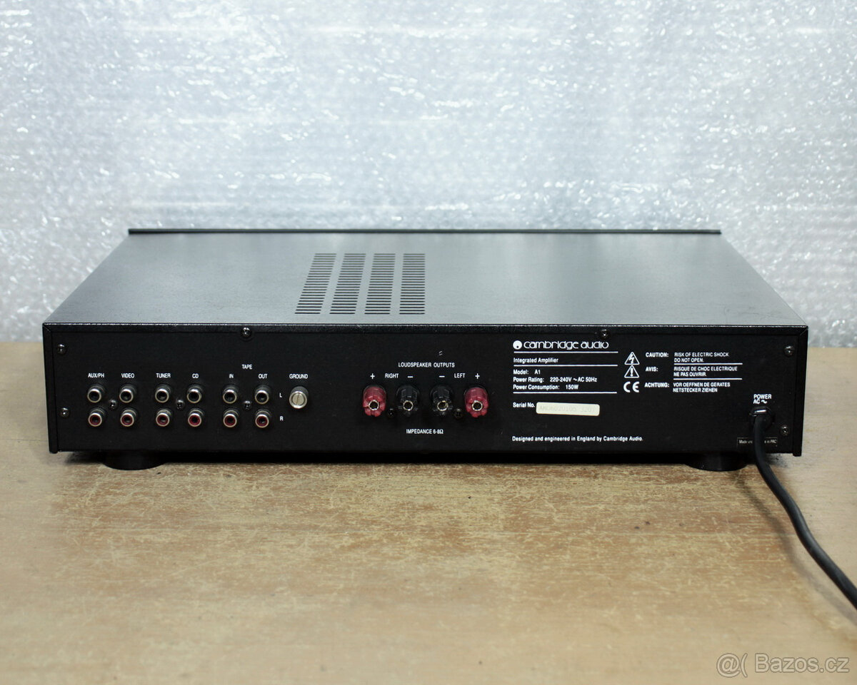 Zesilovač Cambridge Audio. - 5