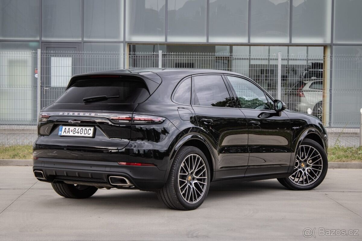 Porsche Cayenne E-Hybrid 4x4 A/T, 250kW, A8 - 5