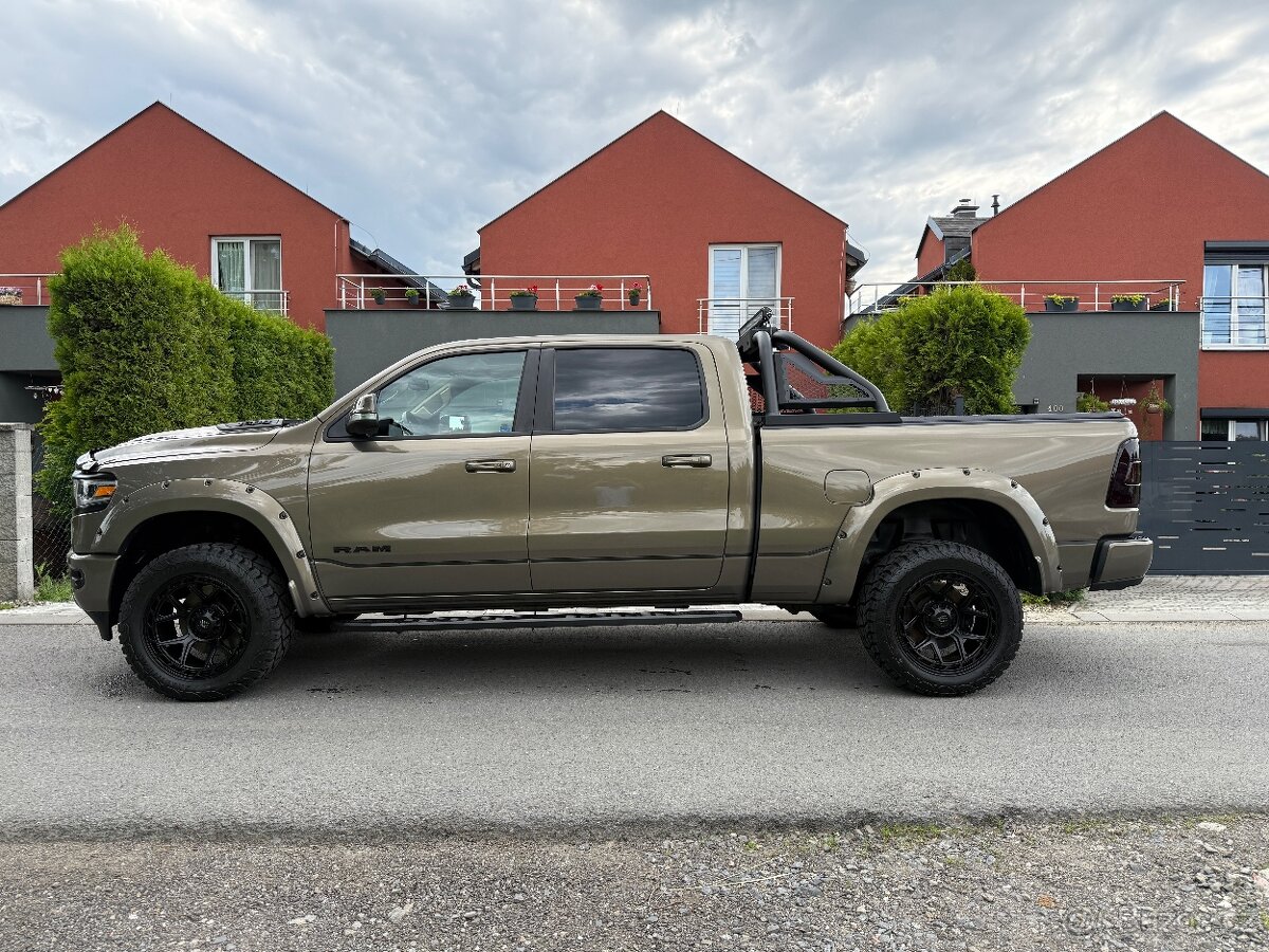 DODGE RAM LARAMIE LONGBED OFFR.PAKET