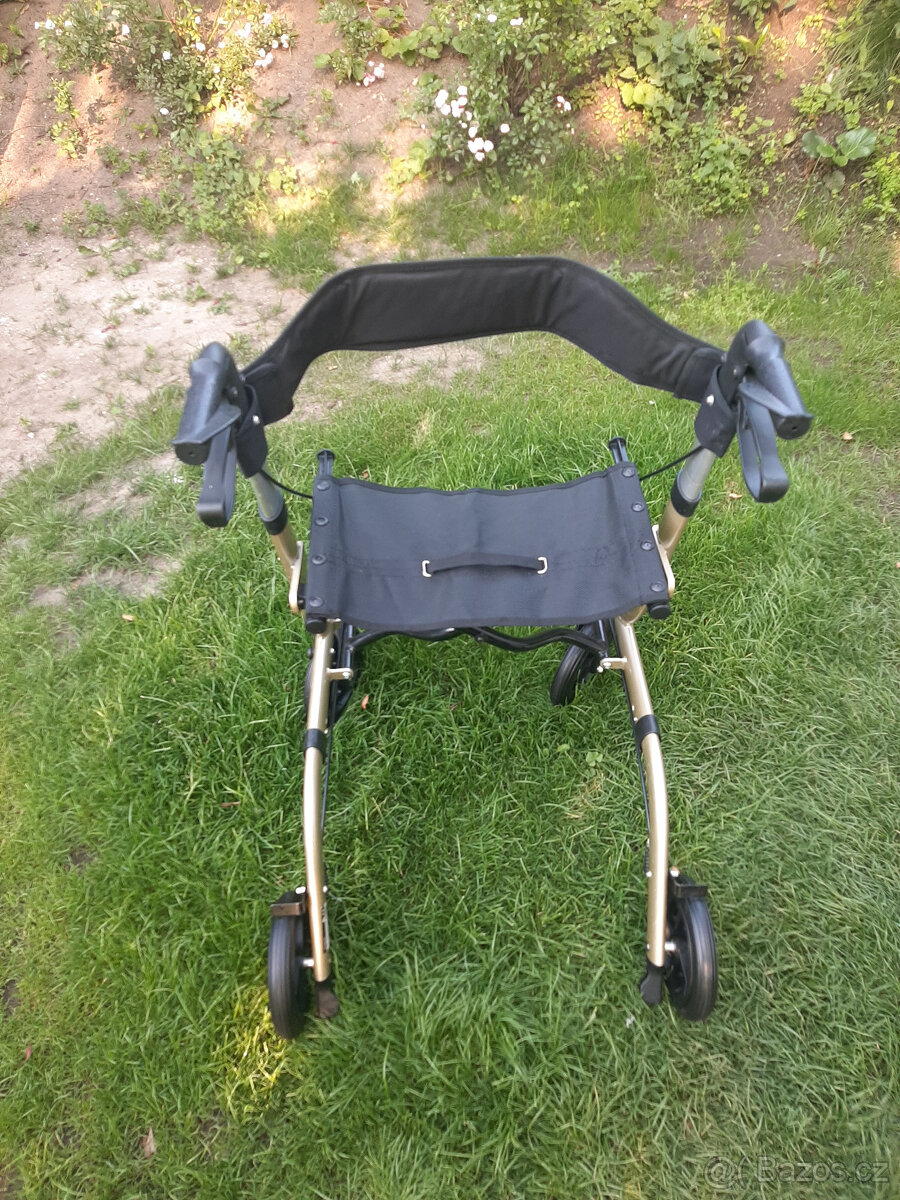 Chodítko lehké hliníkové 7 kg DMA zánovní - 5