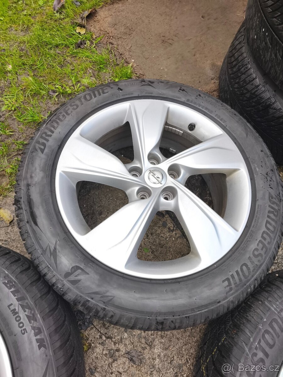 Zimní sada Opel 5x108 Bridgestone 225/55/18 - 5