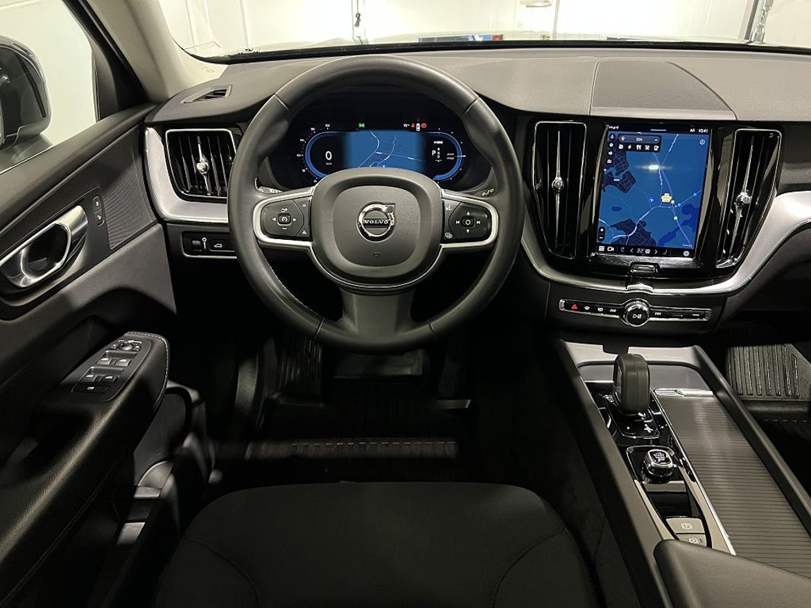 Volvo XC60 Recharge T6 AWD Inscription rok 2022 - 5