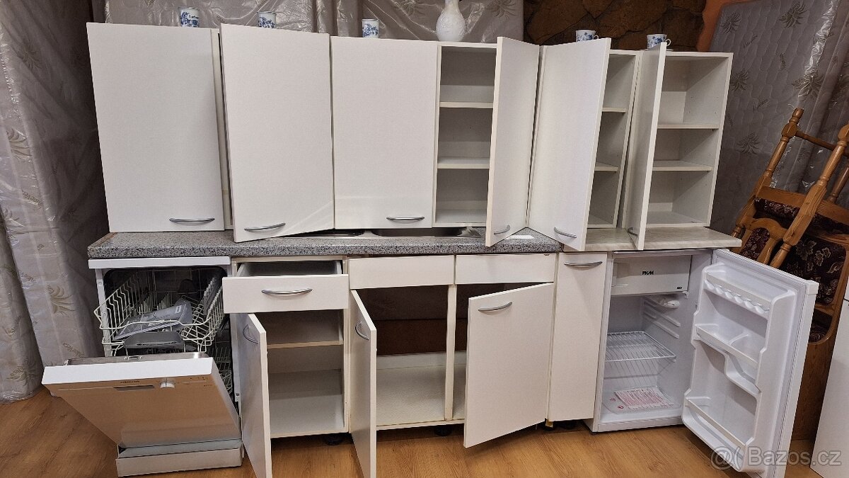 Kuchyňská linka německé výroby - 5