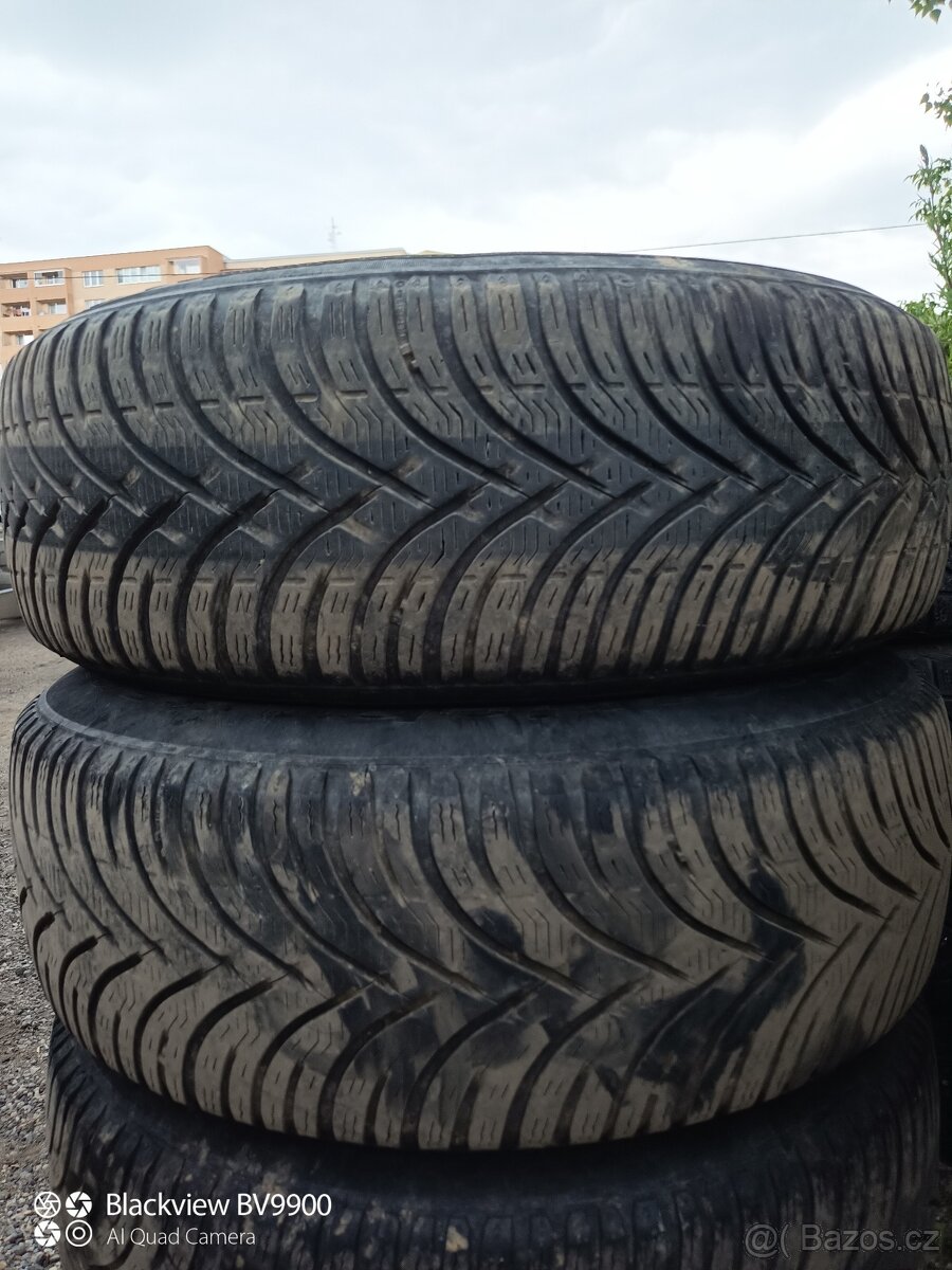 Zimní pneumatiky 195/65 R15 na disku Renault. - 5