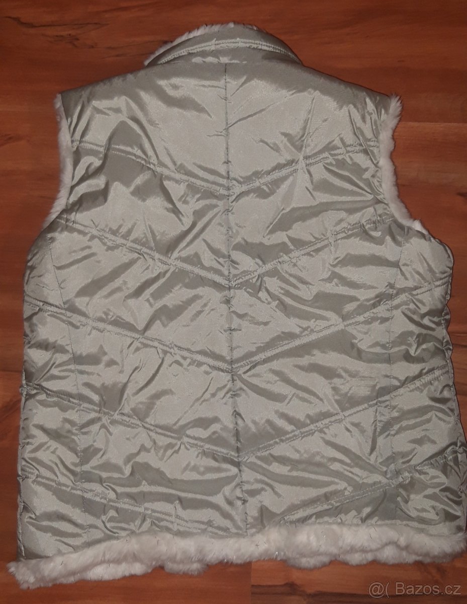 Zimní dívčí vesta s kožíškem, vel. 152 - SLEVA - 5