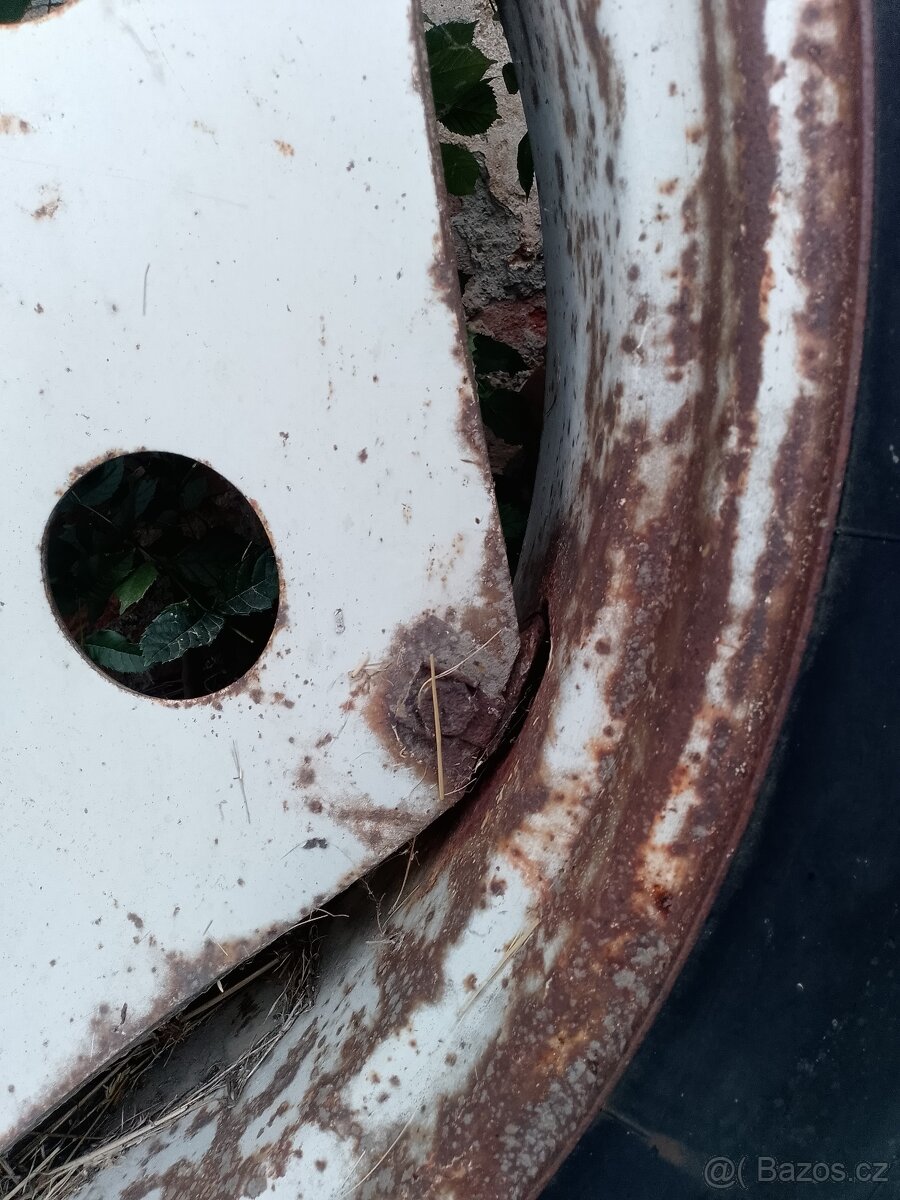 Pneumatiky na traktor - 5