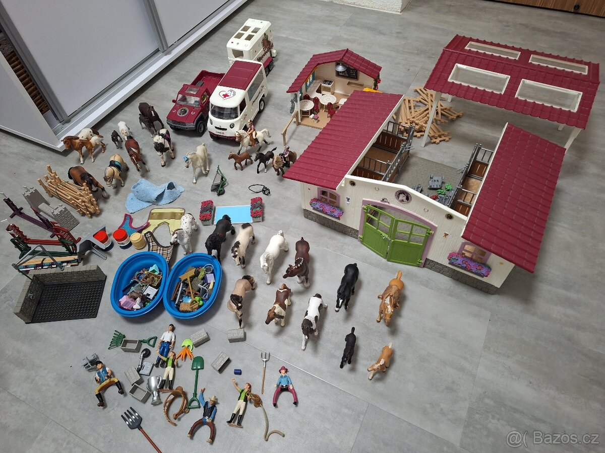 Schleich stáj s příslušenstvím, auto s koňským přívěsem, san - 5