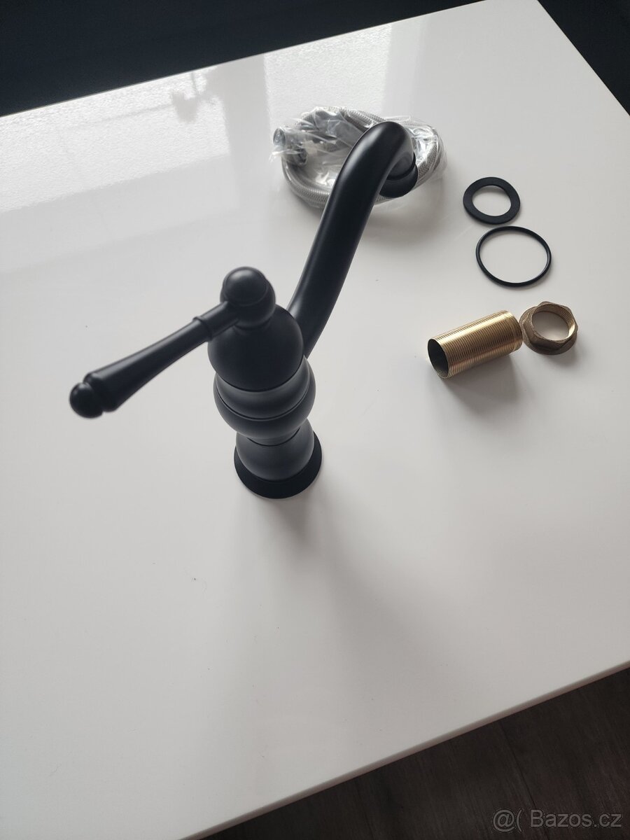 Retro umyvadlová baterie – černá matná - 5