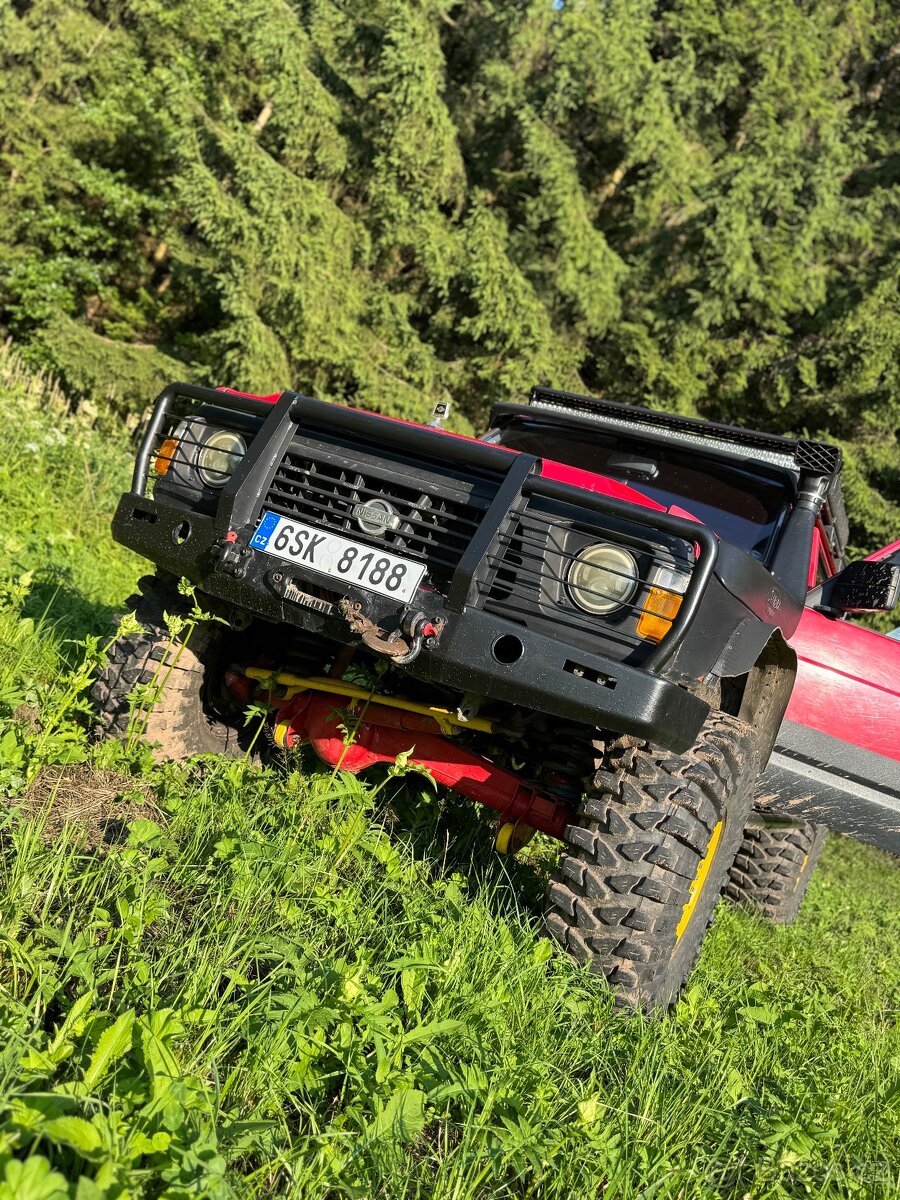 Nissan Patrol Y60 4.0 V8 - 5