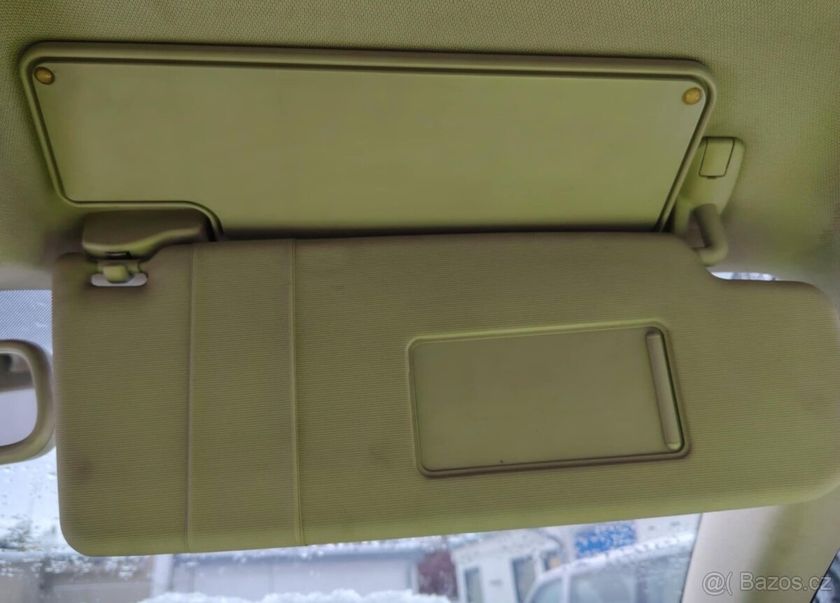 prodám béžové dvojité stínítka do Škody Octavie 2 - 5