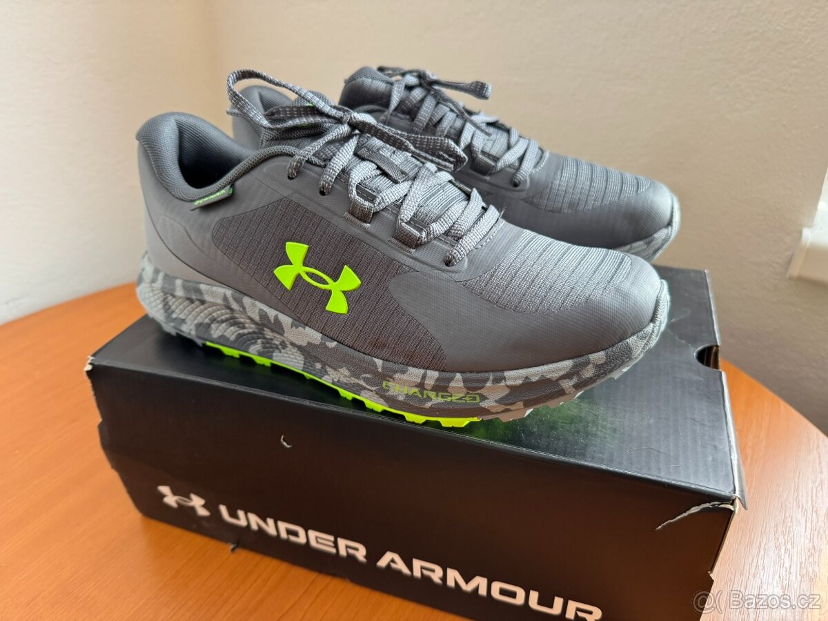 Under Armour Bandit 42,5 - 5