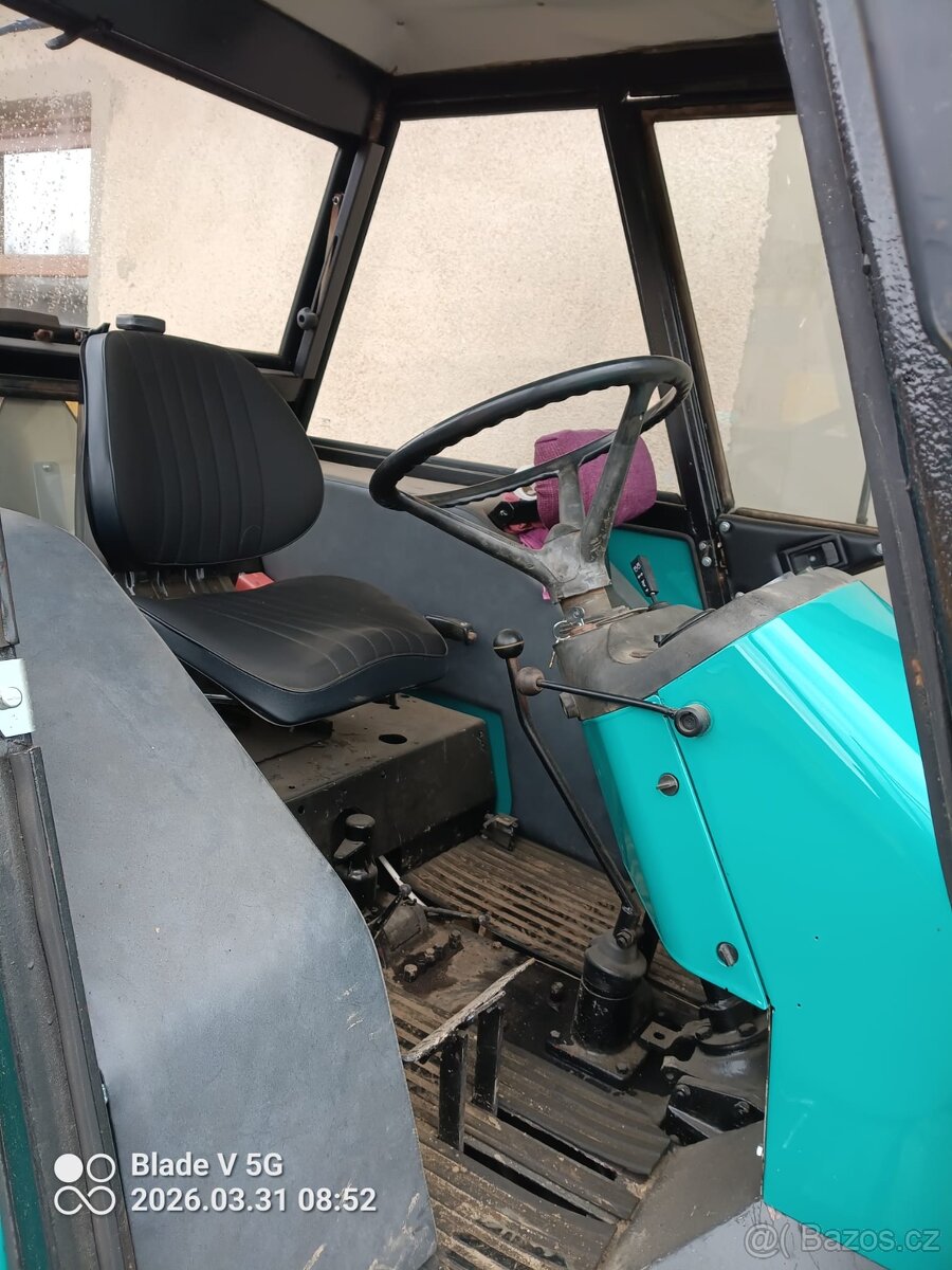 Traktor zetor - 5
