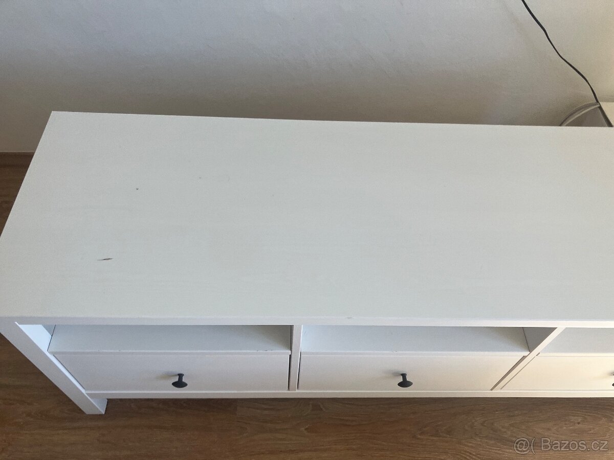 IKEA HEMNES nábytek - 5