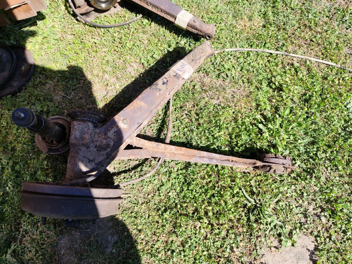 Zadní ramena škoda 130/ rapid - 5