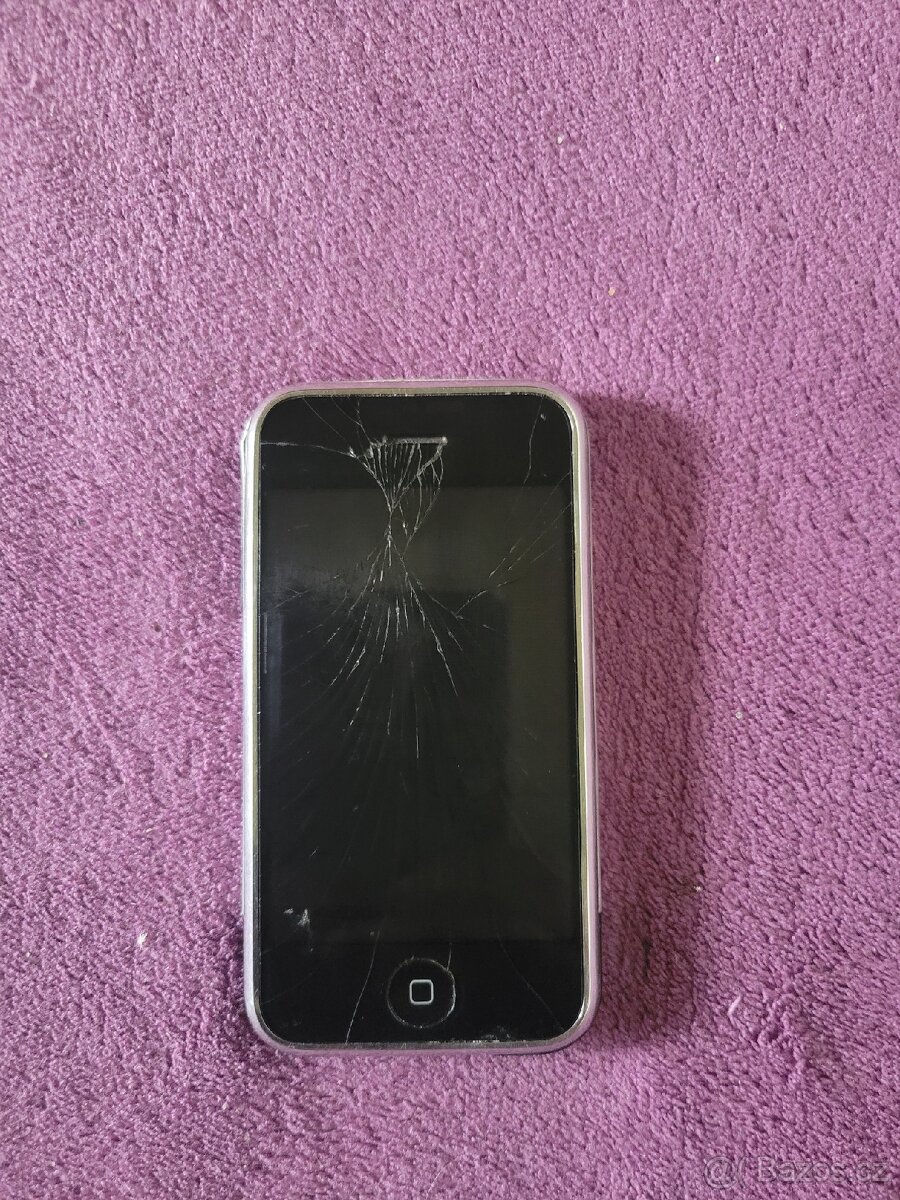 Apple iPhone 3 8gb - 5
