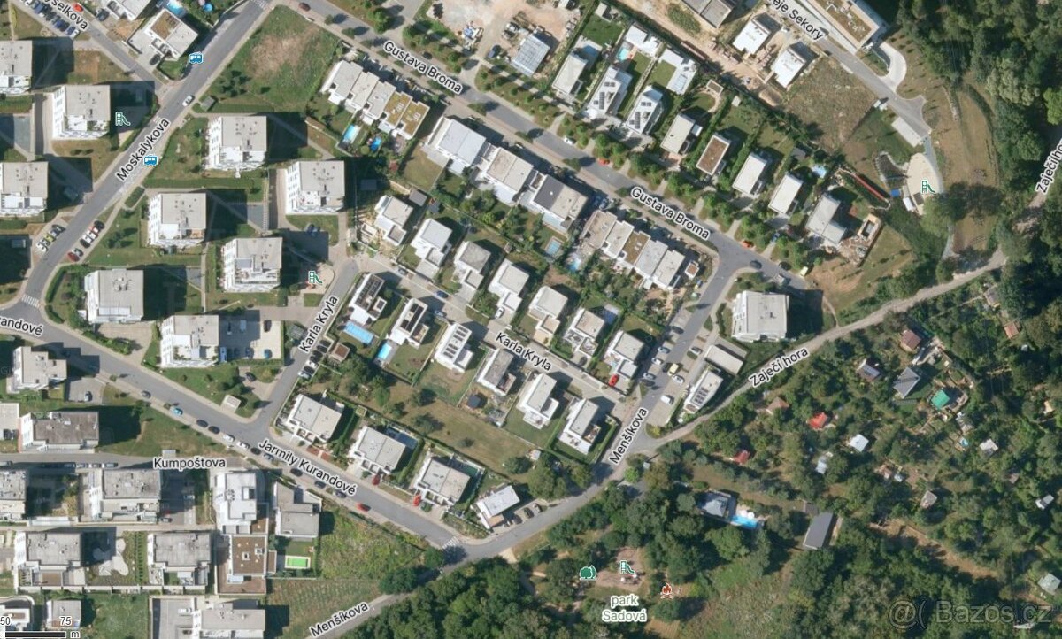 Dlouhodobý pronájem parkovacího stání pro osobní nebo oby... - 5