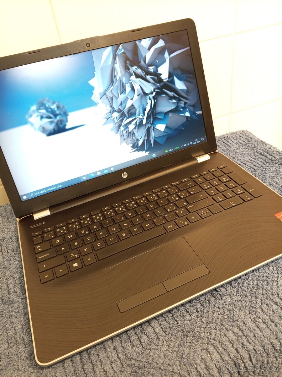 Notebook HP 15-bw017nc - Hezký stav - 5