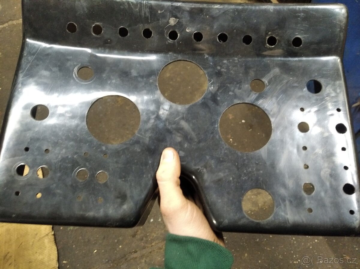 Přístrojová deska Lkt 81 - 5