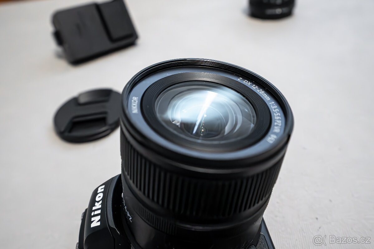 Prodám Nikon Z50 + 2 objektivy (16-50mm a 12-28mm) + přísluš - 5