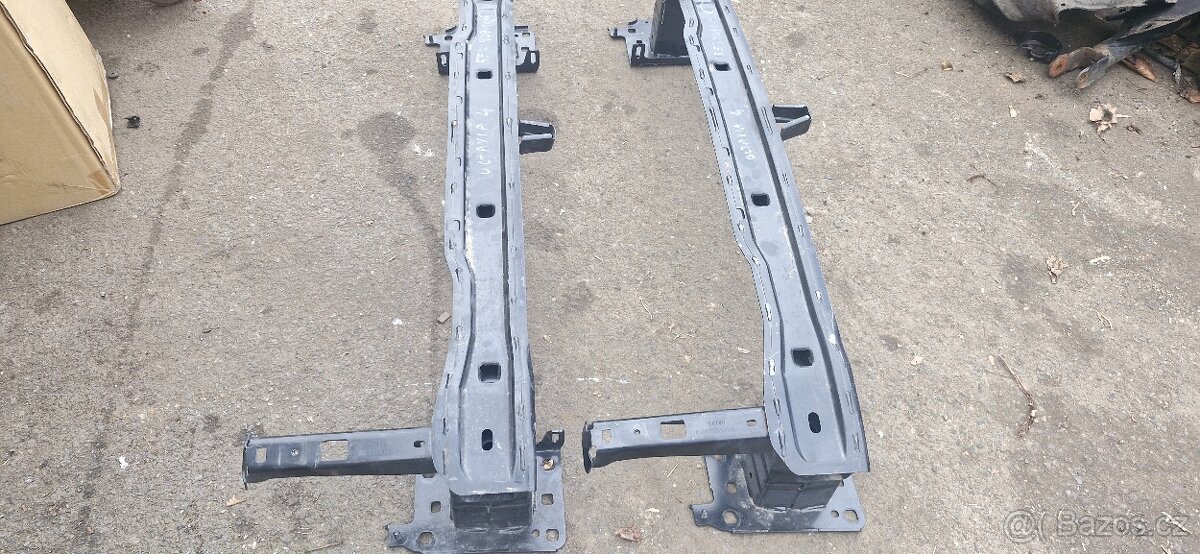 Vyztuha predniho narazniku skoda octavia IV 4 - 5